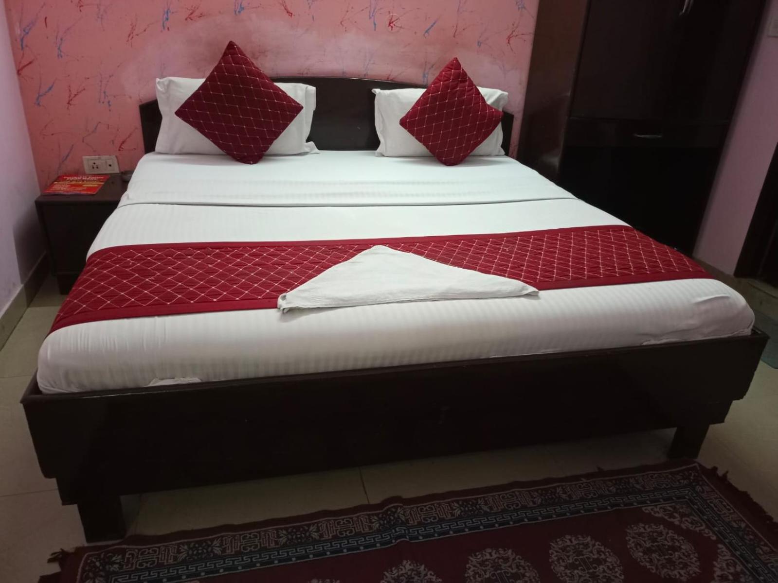 Airport Hotel Pariksheet Inn Nowe Delhi Zewnętrze zdjęcie