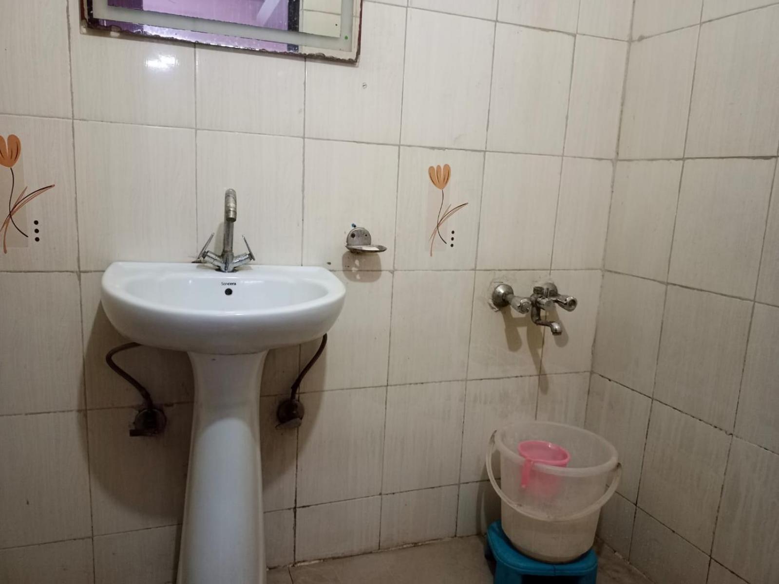 Airport Hotel Pariksheet Inn Nowe Delhi Zewnętrze zdjęcie