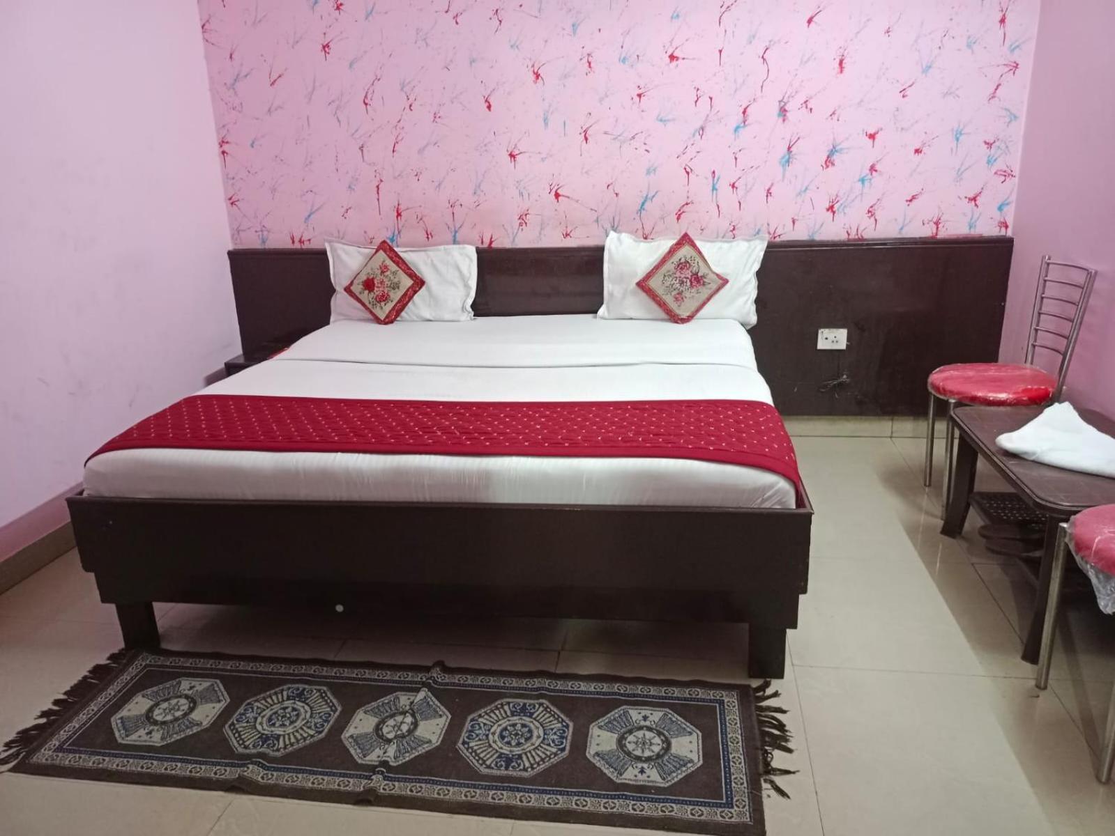 Airport Hotel Pariksheet Inn Nowe Delhi Zewnętrze zdjęcie