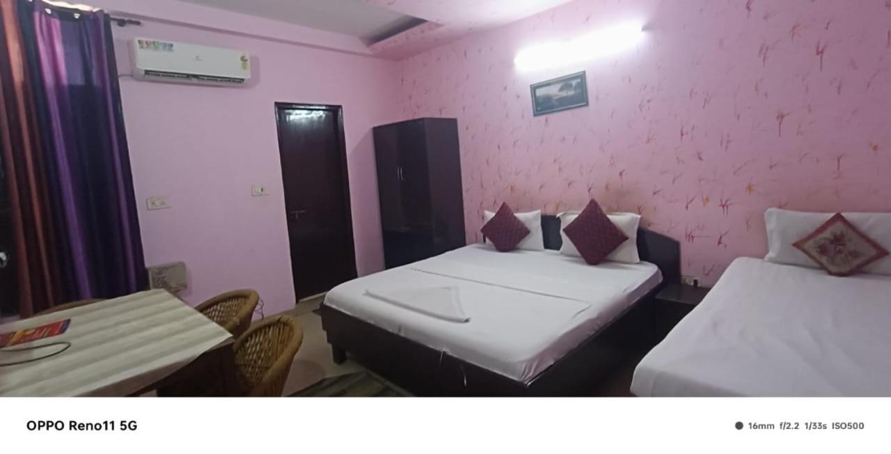 Airport Hotel Pariksheet Inn Nowe Delhi Zewnętrze zdjęcie