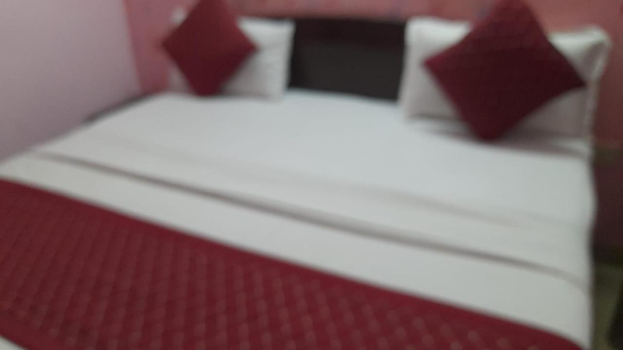 Airport Hotel Pariksheet Inn Nowe Delhi Zewnętrze zdjęcie